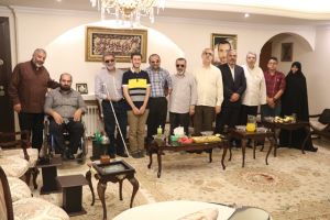 دیدار با  خانواده شهید حاتمی 