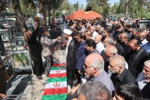 خاکسپاری شهید سماواتی 